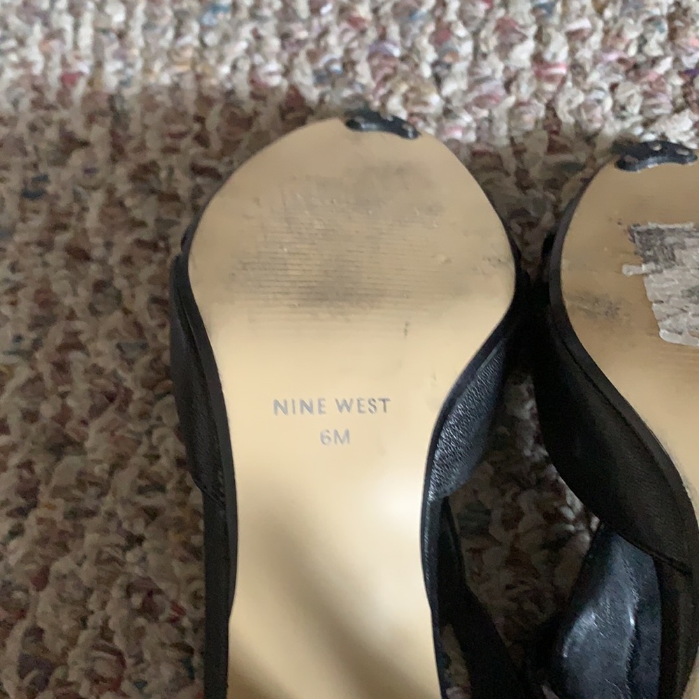 Heels - Picture 6 of 9